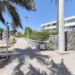Nasas 1 By Villagrancanaria San Agustín